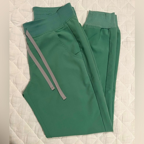 Figs Other - Figs JADE Zamoras S